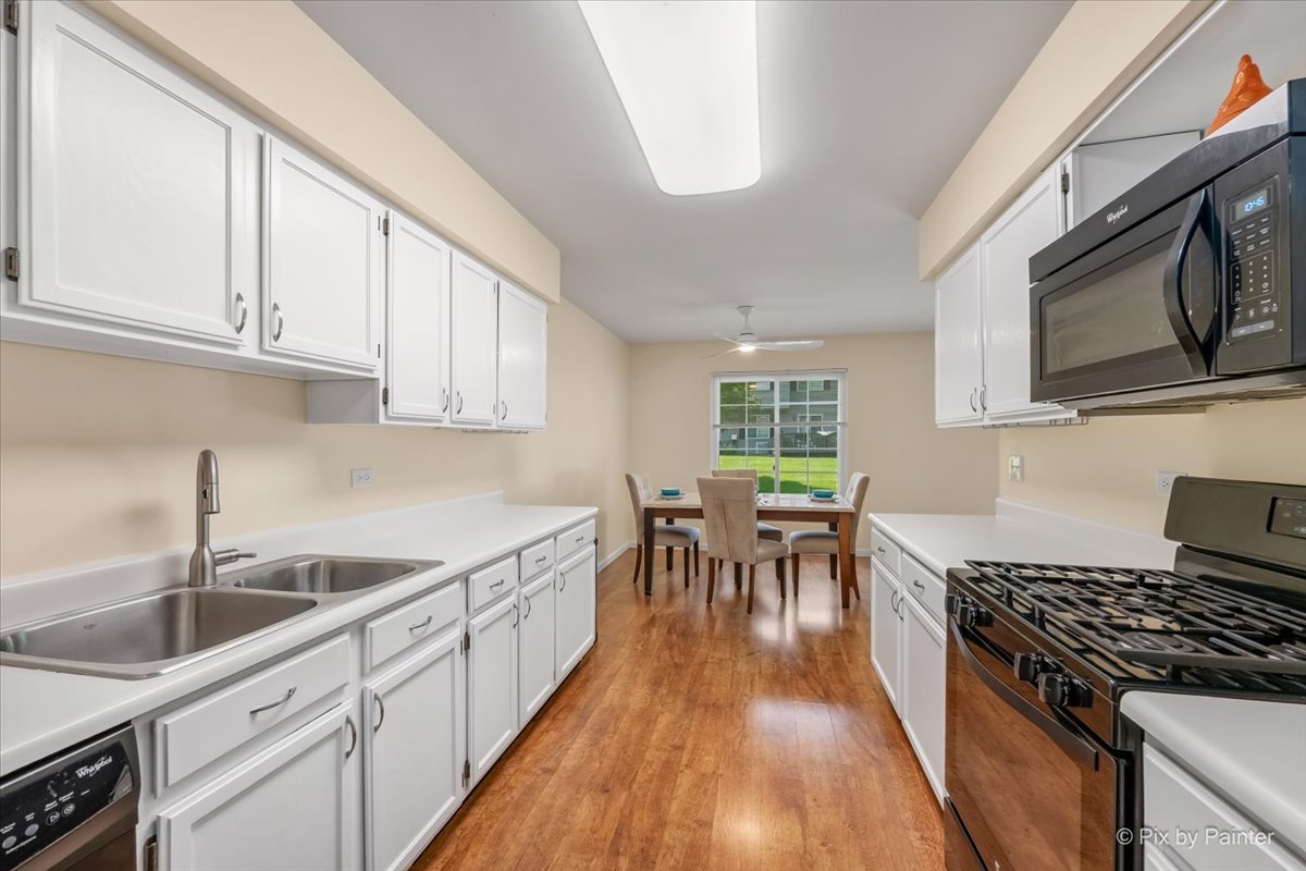 453 Village Creek Drive Unit: 453
