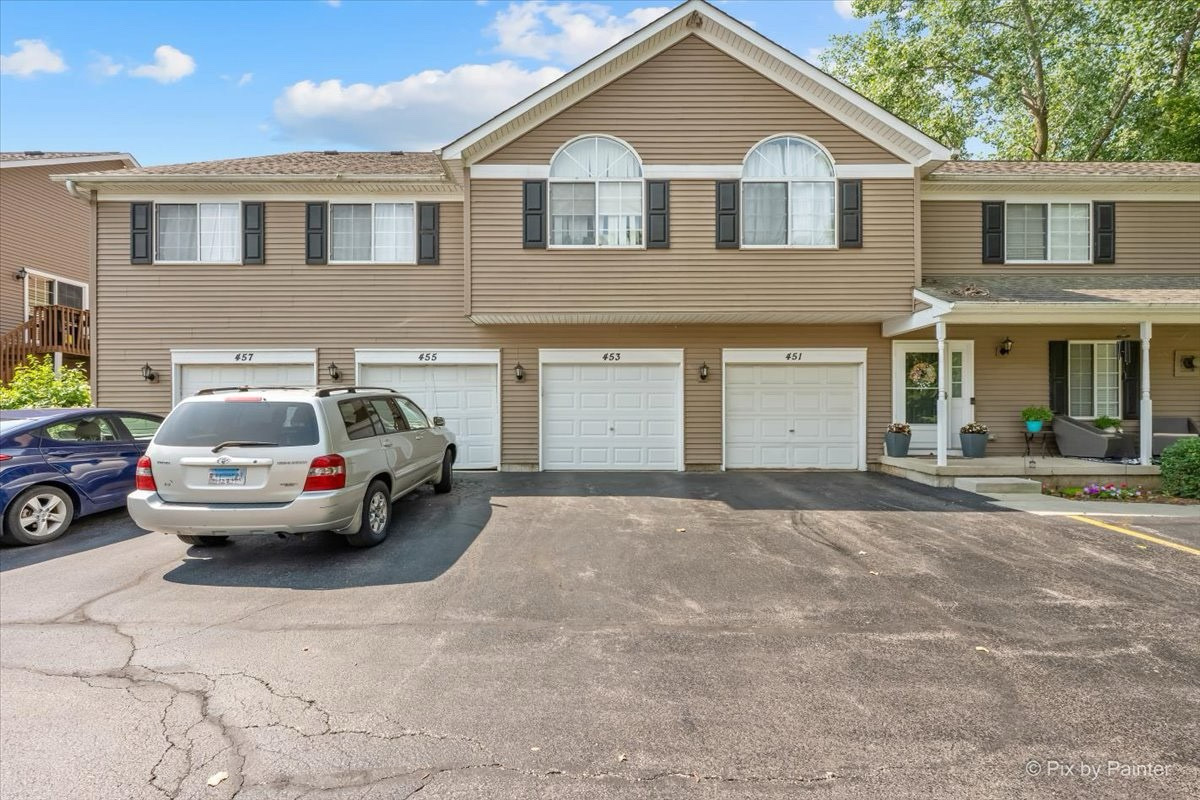 453 Village Creek Drive Unit: 453