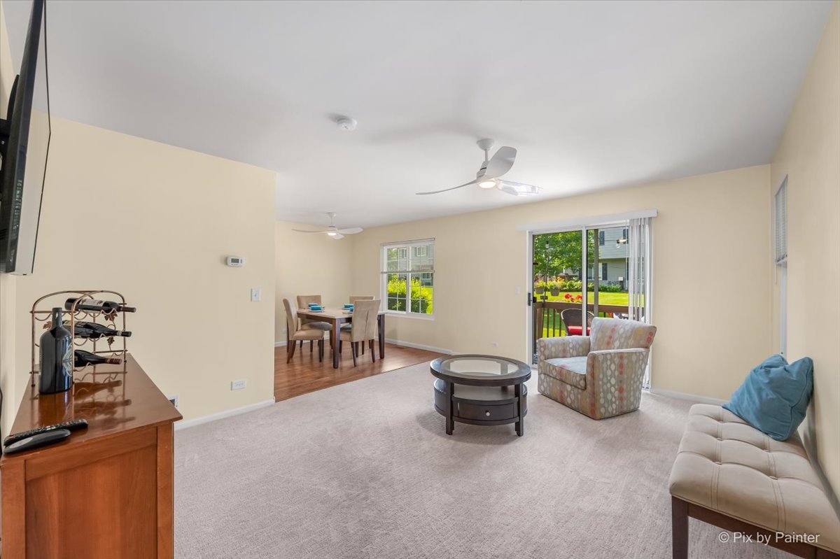 453 Village Creek Drive Unit: 453