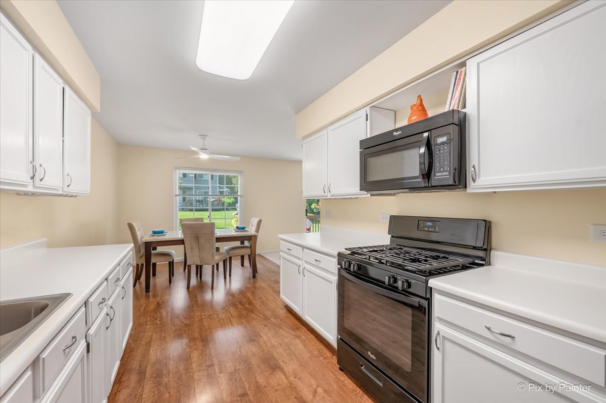 453 Village Creek Drive Unit: 453