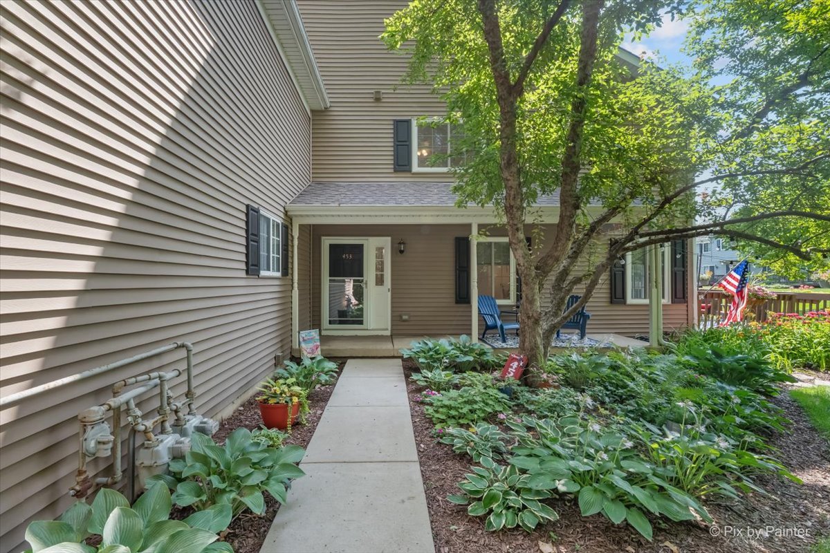 453 Village Creek Drive Unit: 453