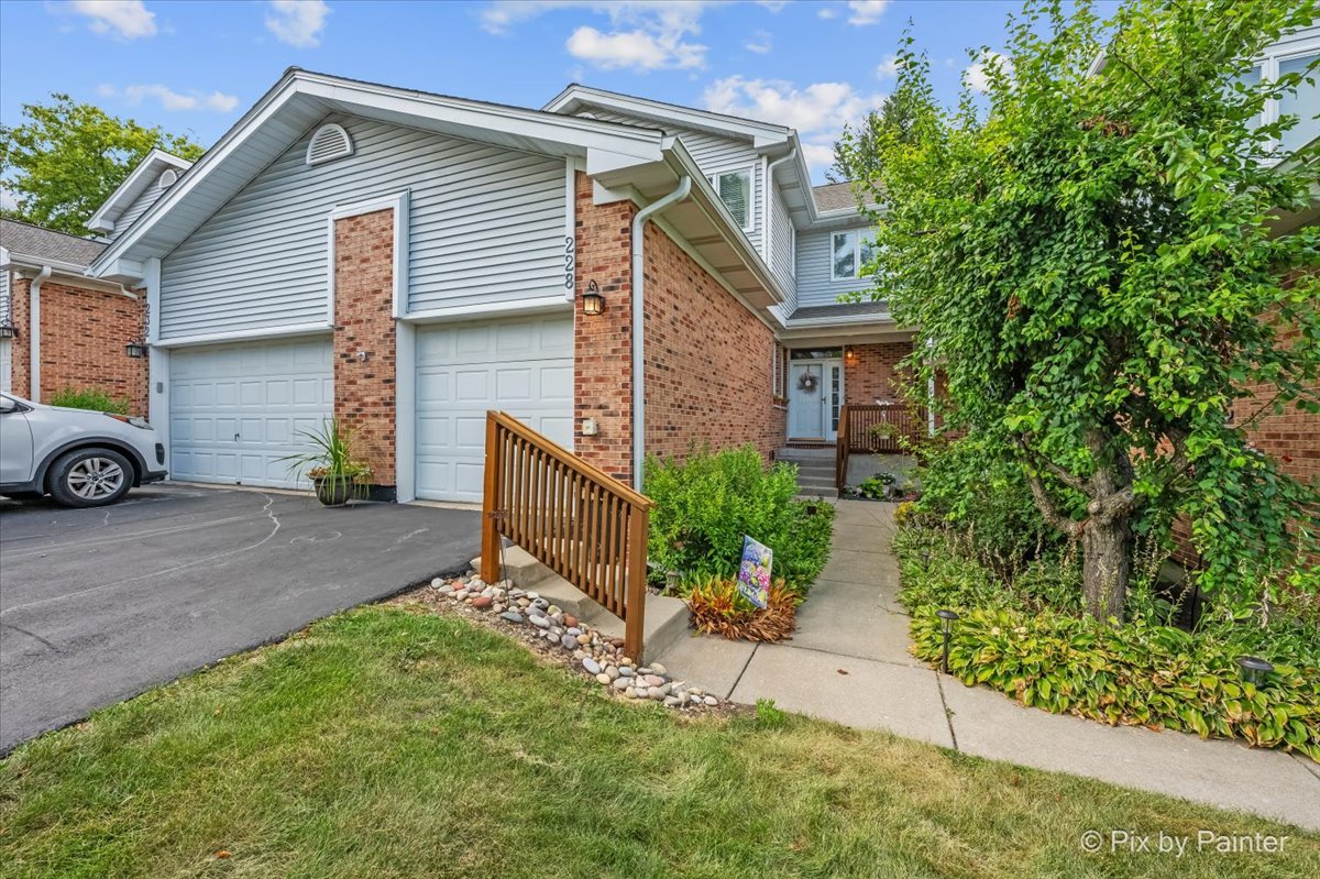 228 Charlotte Place