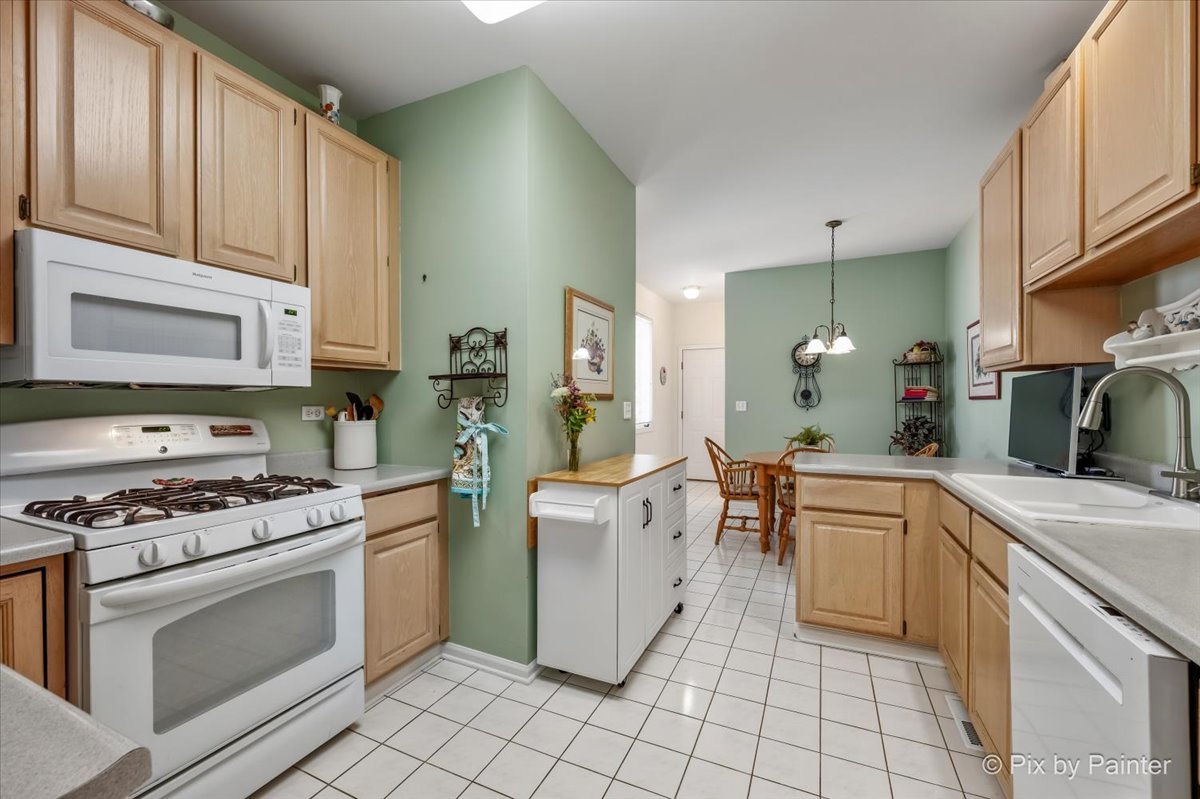 228 Charlotte Place