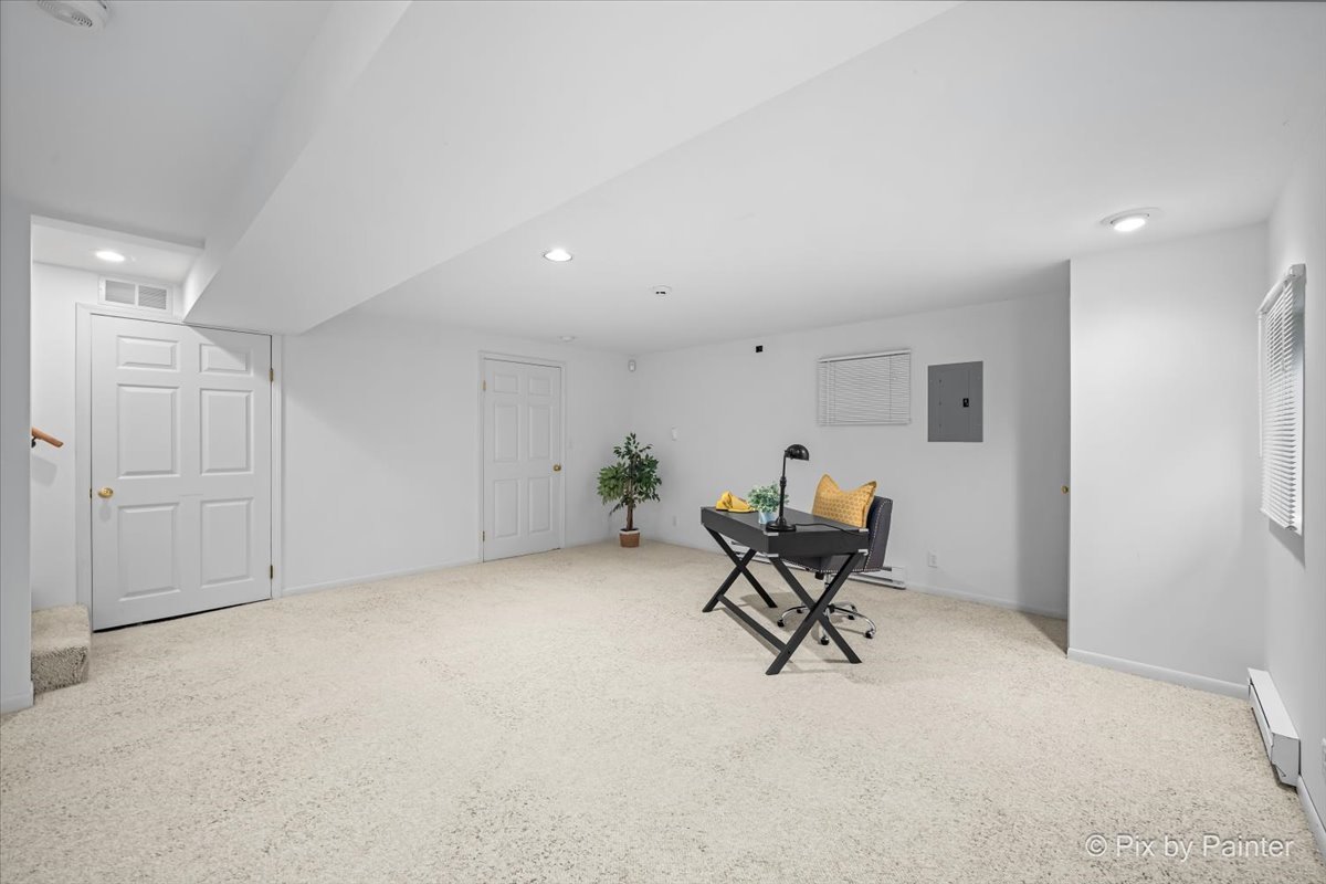 3995 Springlake Court