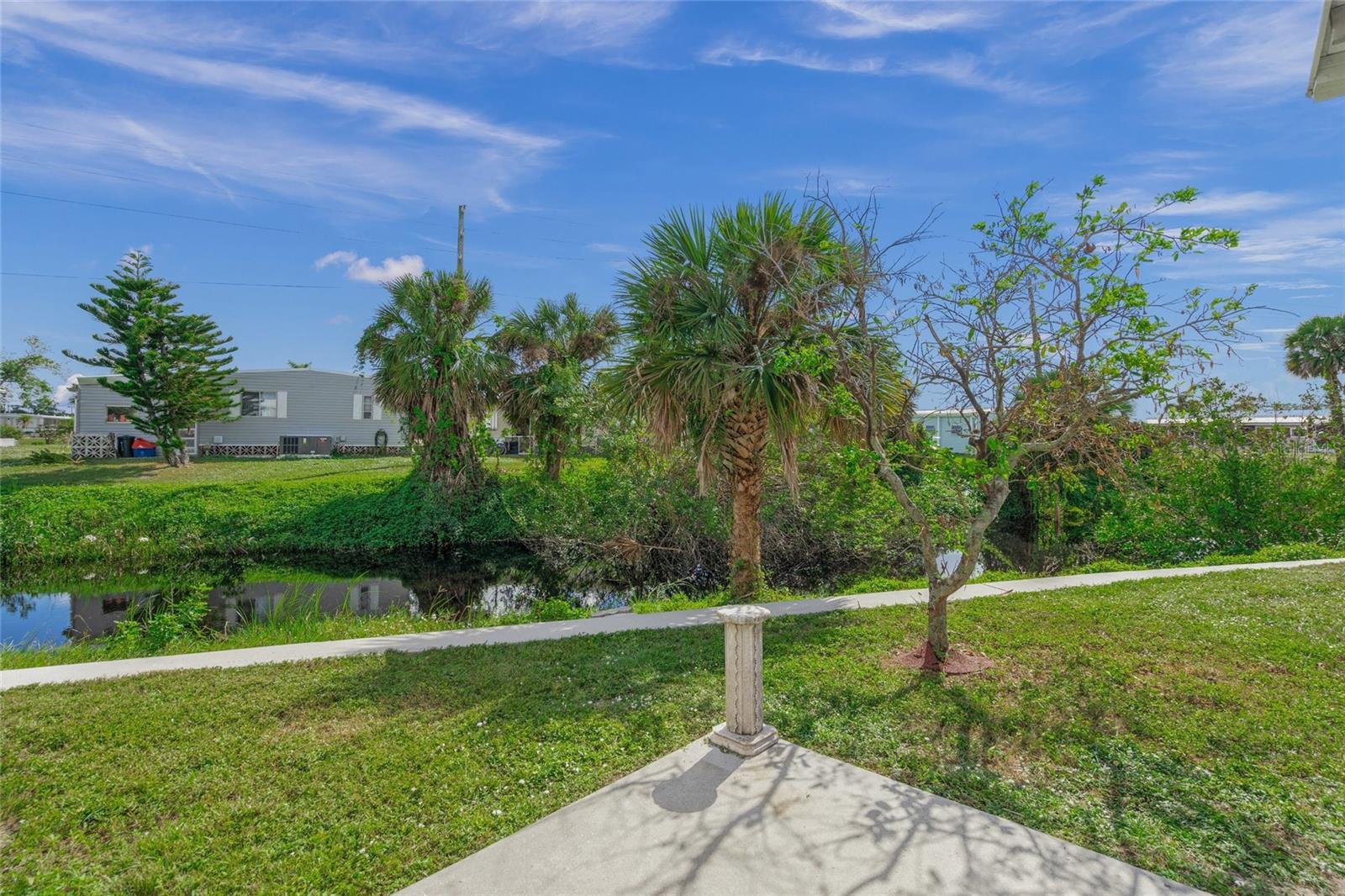 303 MARLETTE DR