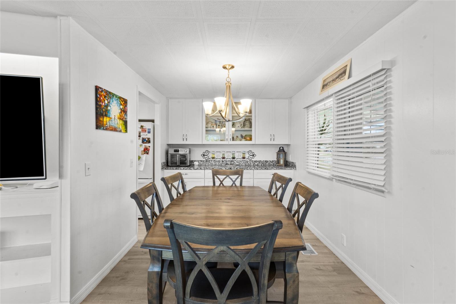 1515 SANDERLING DR