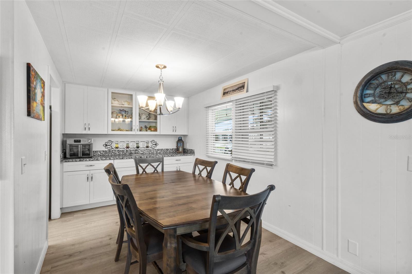 1515 SANDERLING DR