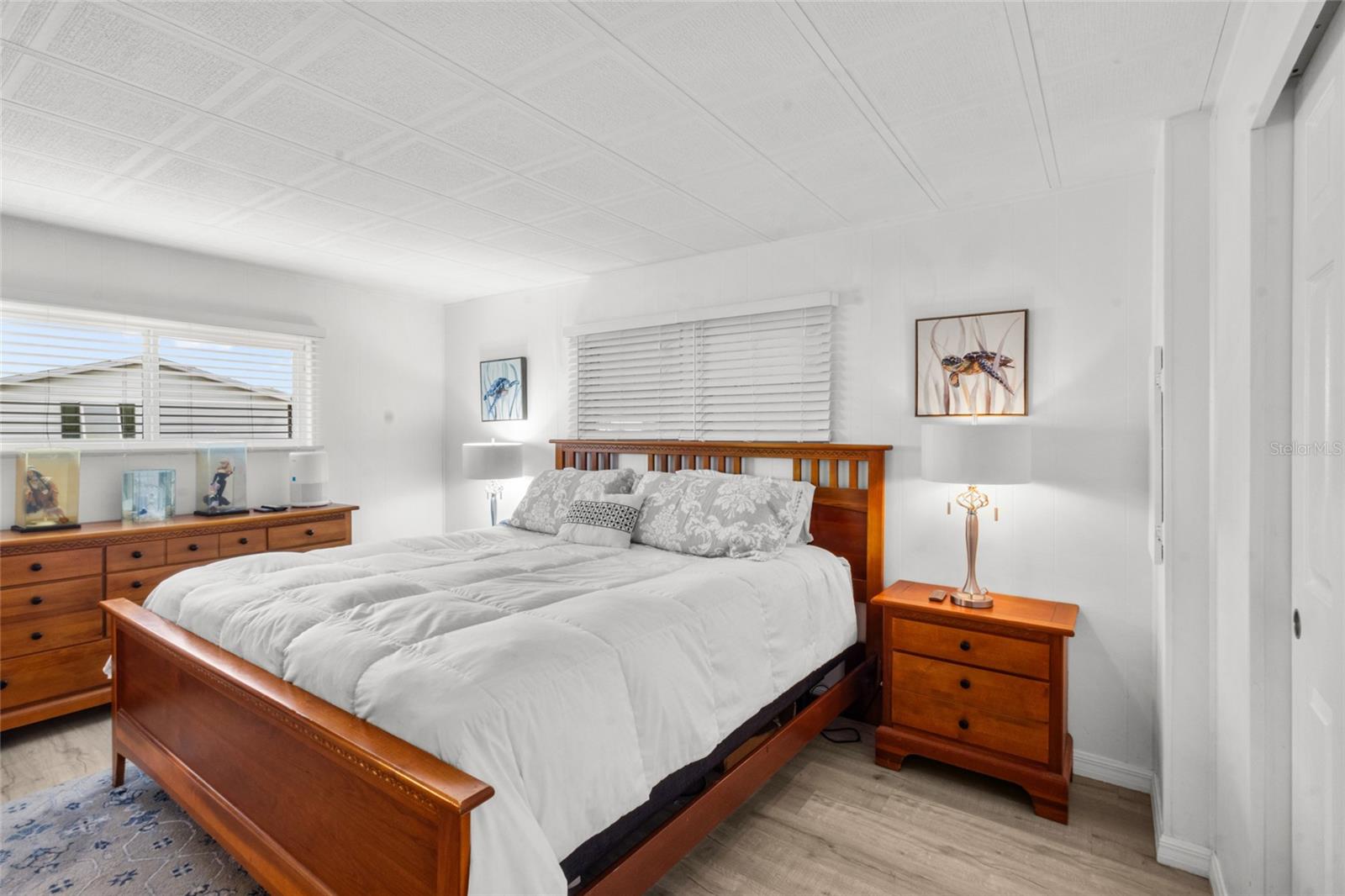 1515 SANDERLING DR