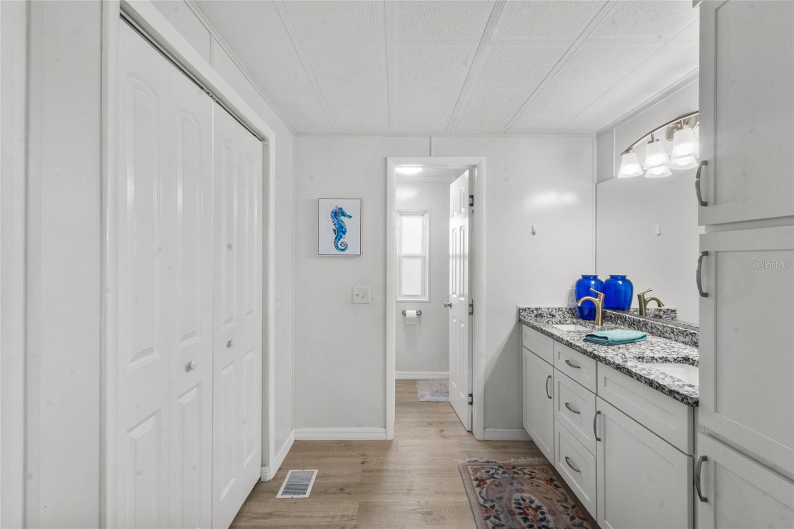 1515 SANDERLING DR