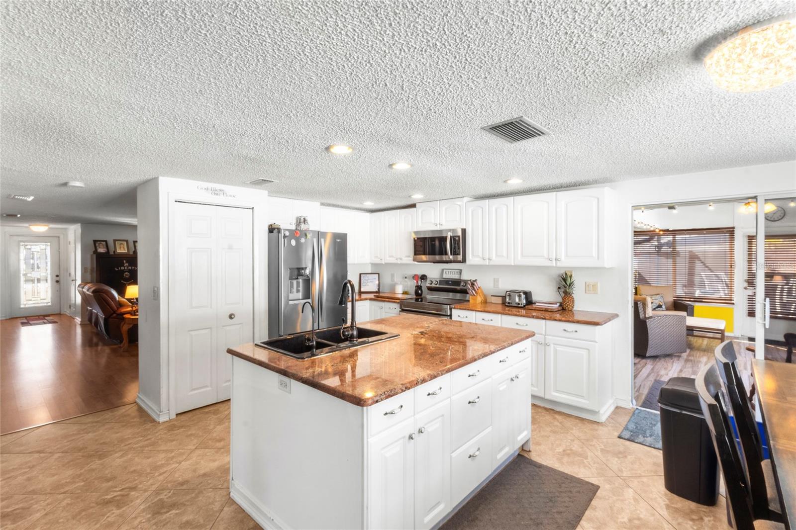 3340 SUNSET BEACH DR