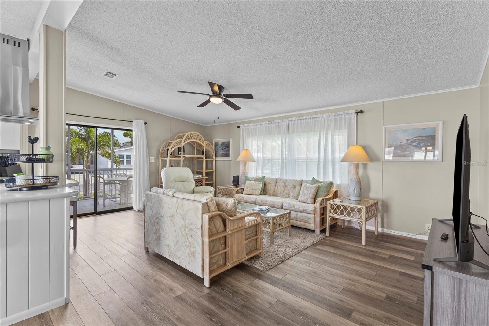 611 LA JOLLA CIR