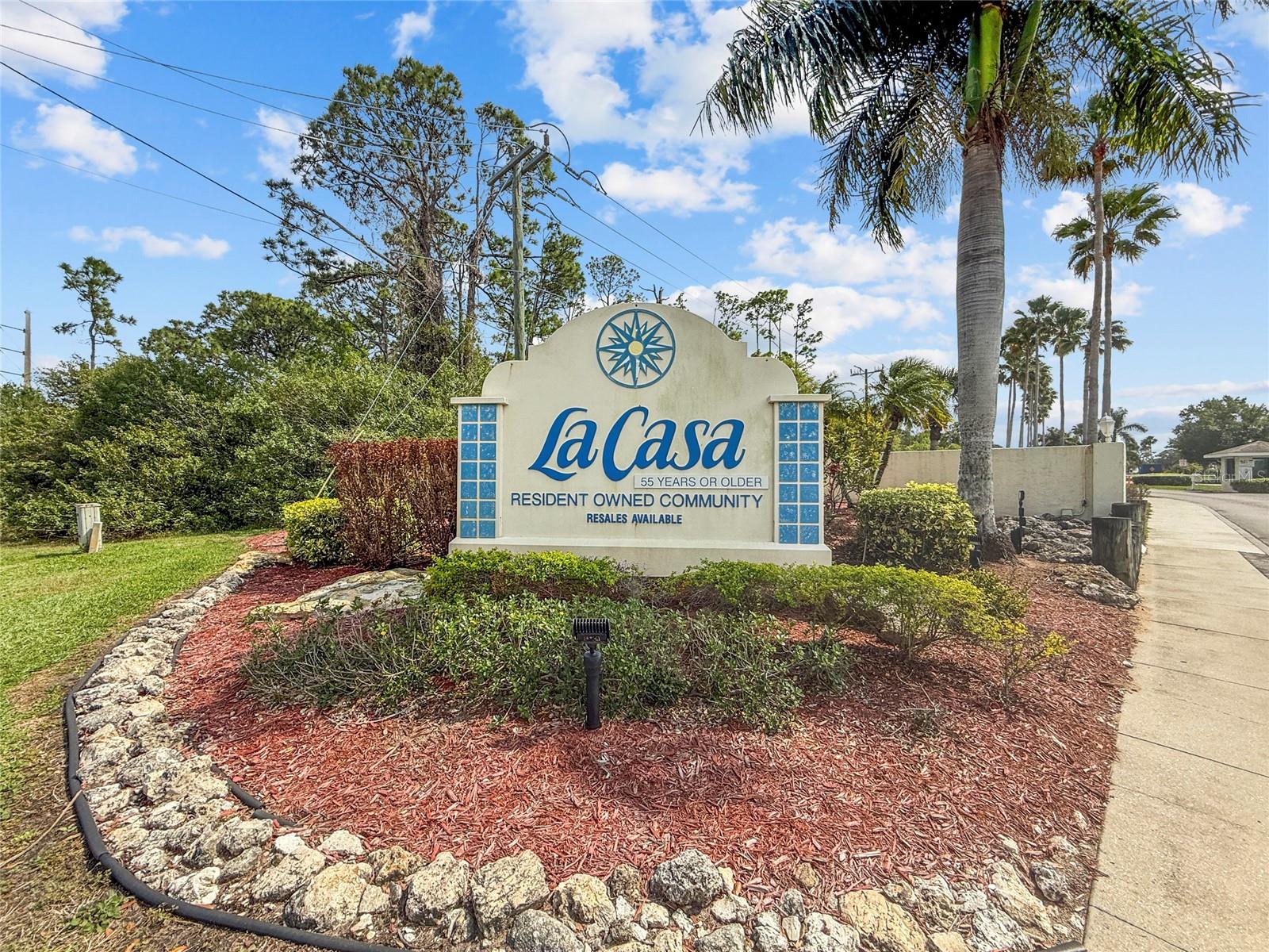 611 LA JOLLA CIR