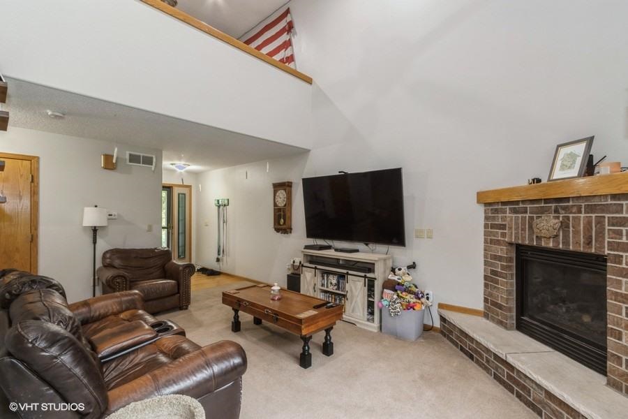2335 Mulberry Street Unit: 6