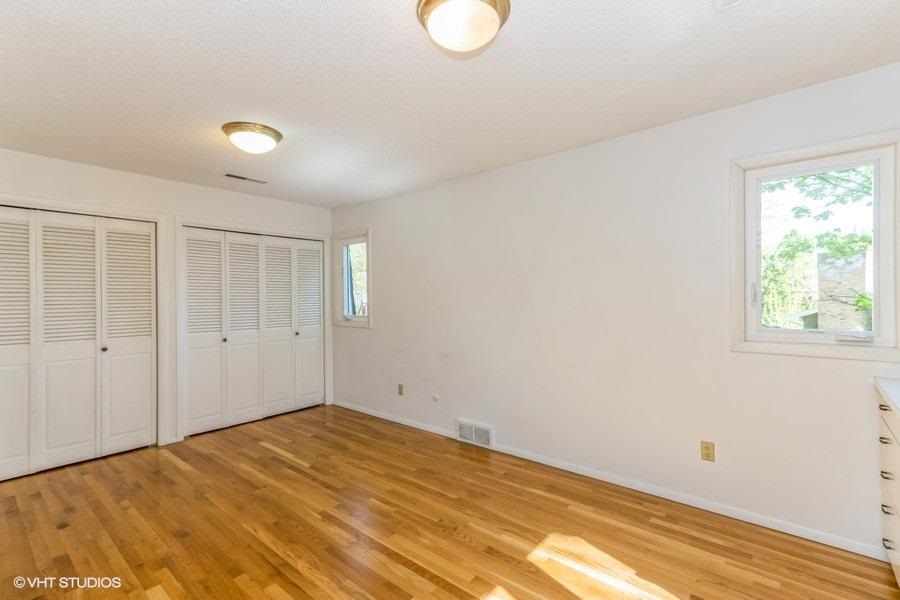 32 Arbury Dr