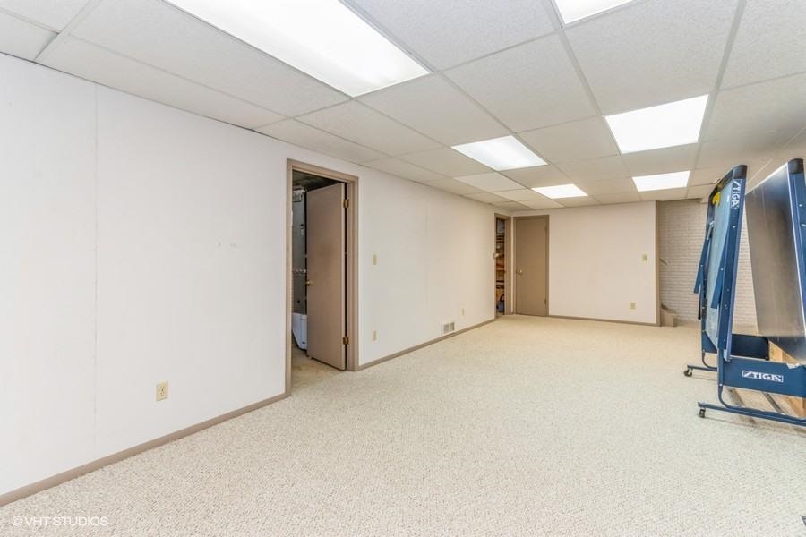 32 Arbury Dr
