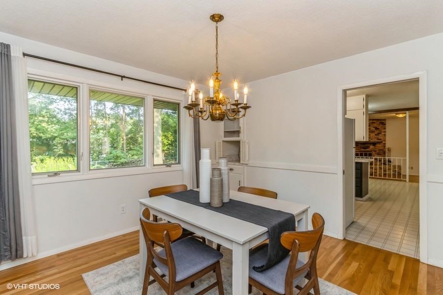32 Arbury Dr