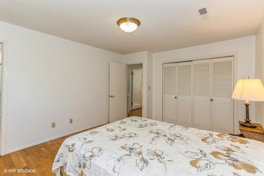 32 Arbury Dr