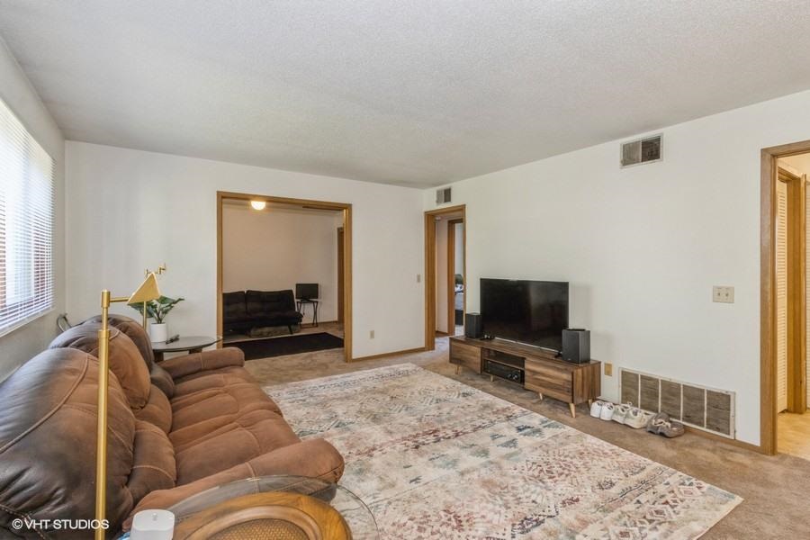 2620 Westwinds Drive Unit: #2