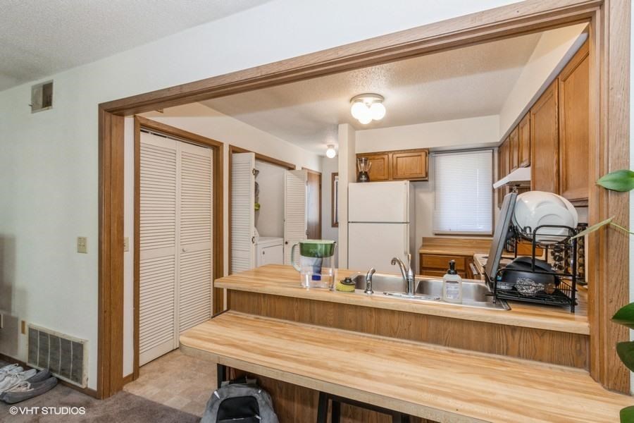 2620 Westwinds Drive Unit: #2
