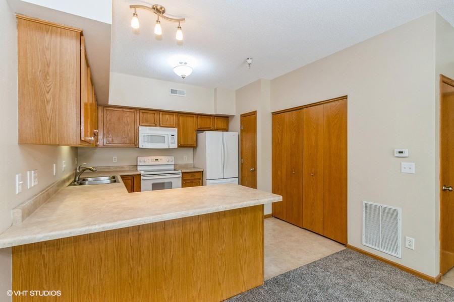 780 Rachael St Unit: 204