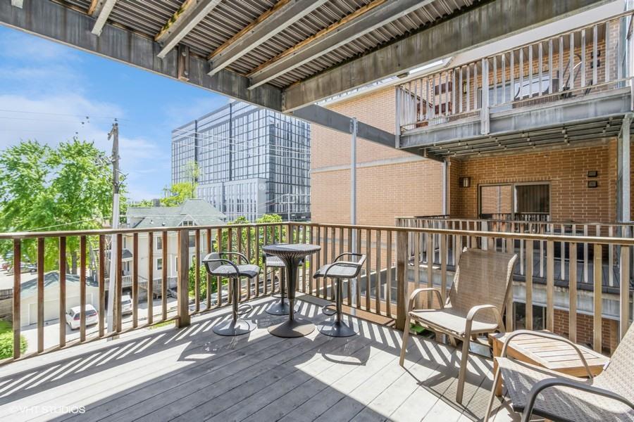 332 S Linn Street Unit: 311