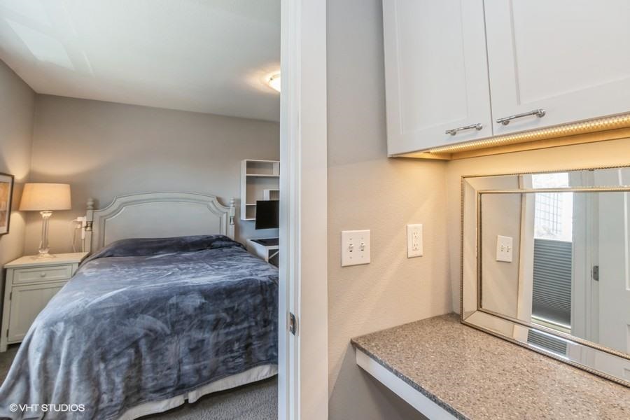 332 S Linn Street Unit: 311