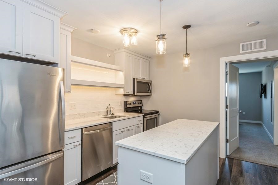332 S Linn Street Unit: 311