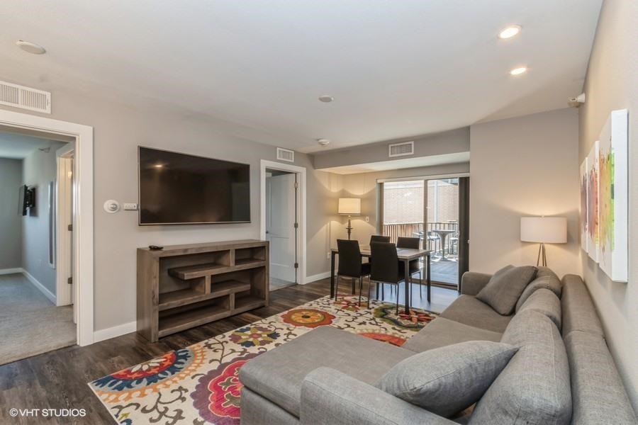 332 S Linn Street Unit: 311