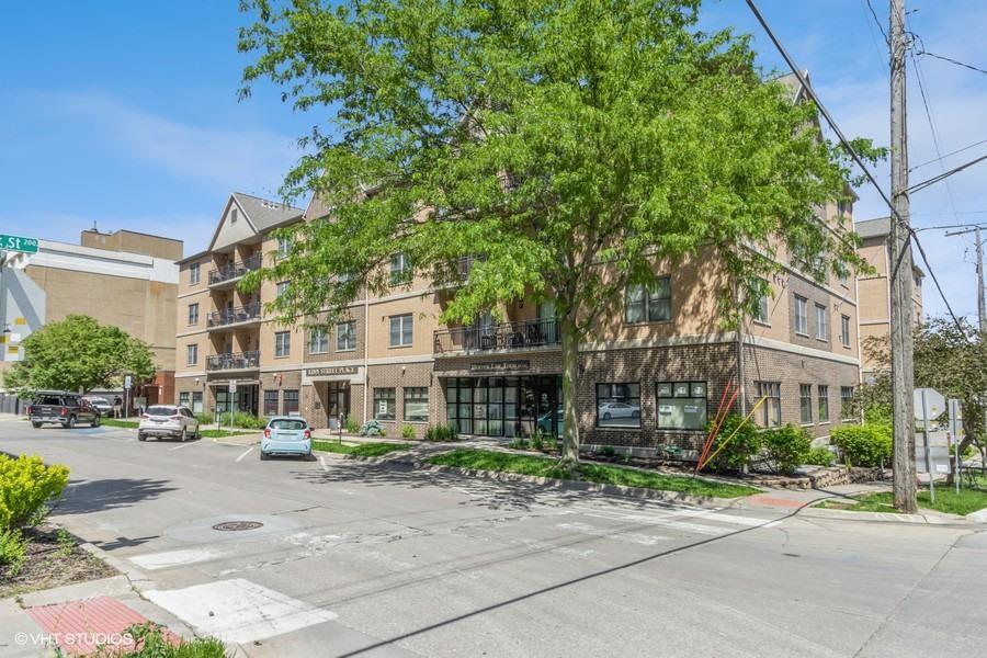 332 S Linn Street Unit: 311