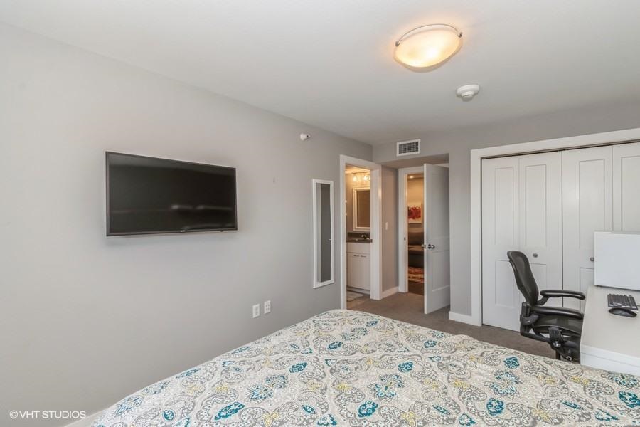 332 S Linn Street Unit: 311