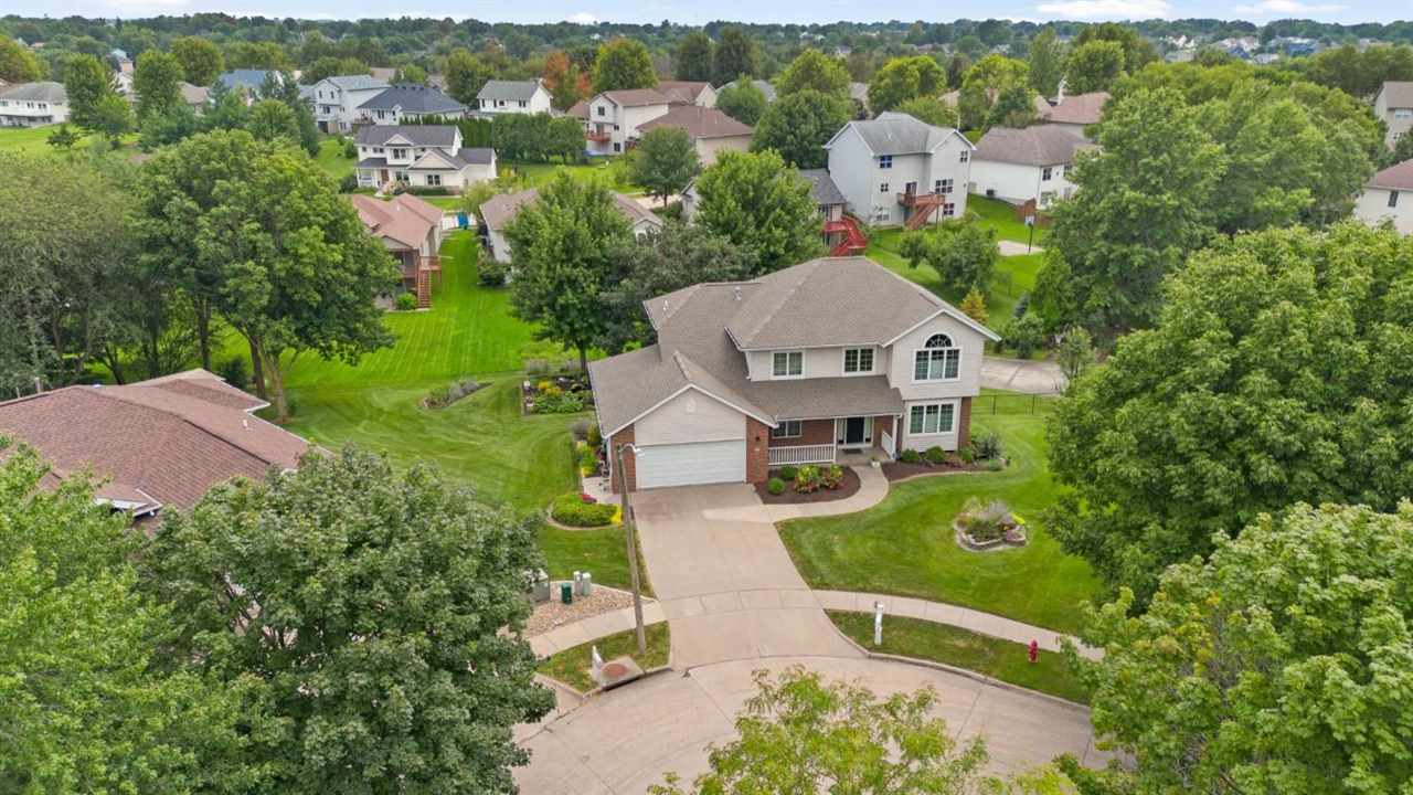 40 Galway Pl