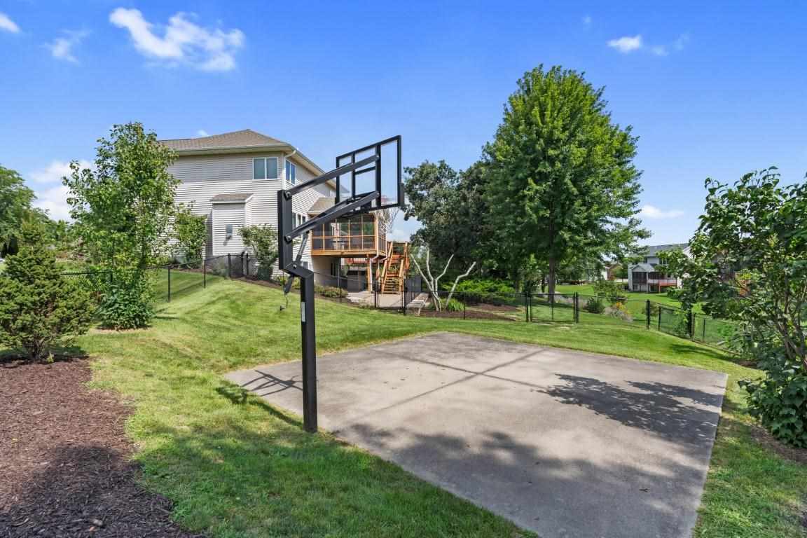40 Galway Pl