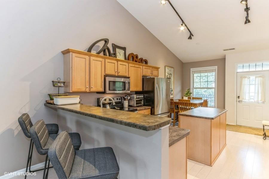 1172 Foster Road