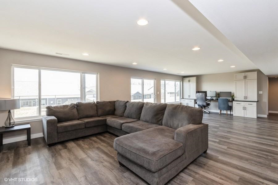523 Deer View Avenue