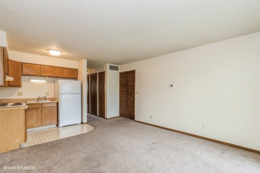 2617 Westwinds Dr Unit: 4