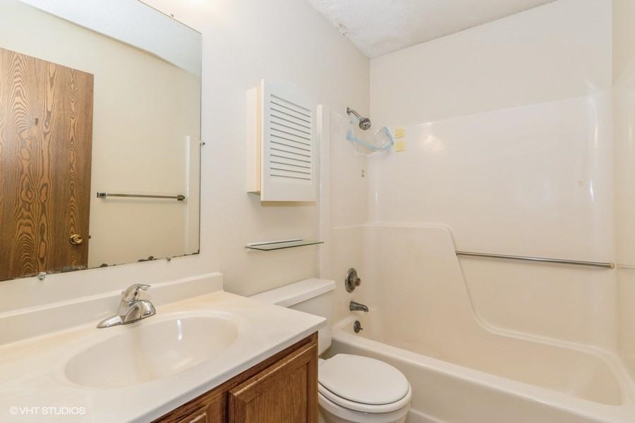 2617 Westwinds Dr Unit: 4
