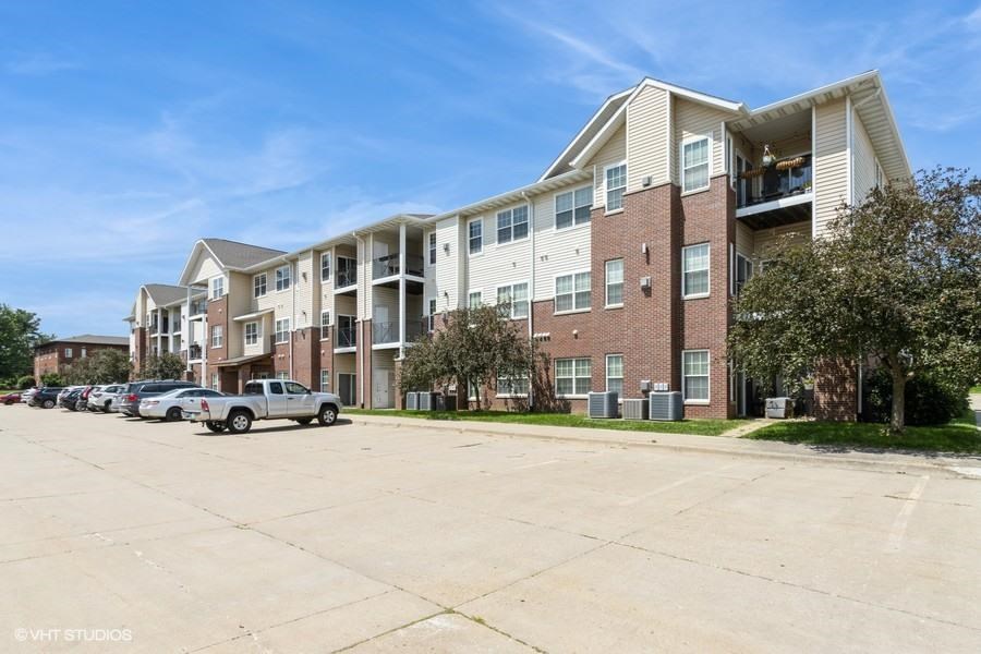 600 Grandview Court Unit: 613