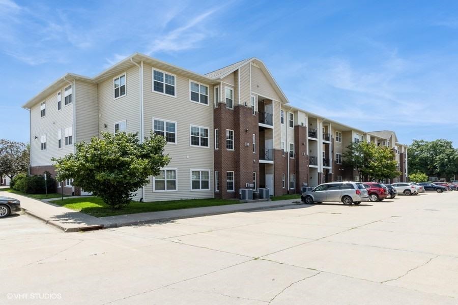 600 Grandview Court Unit: 613