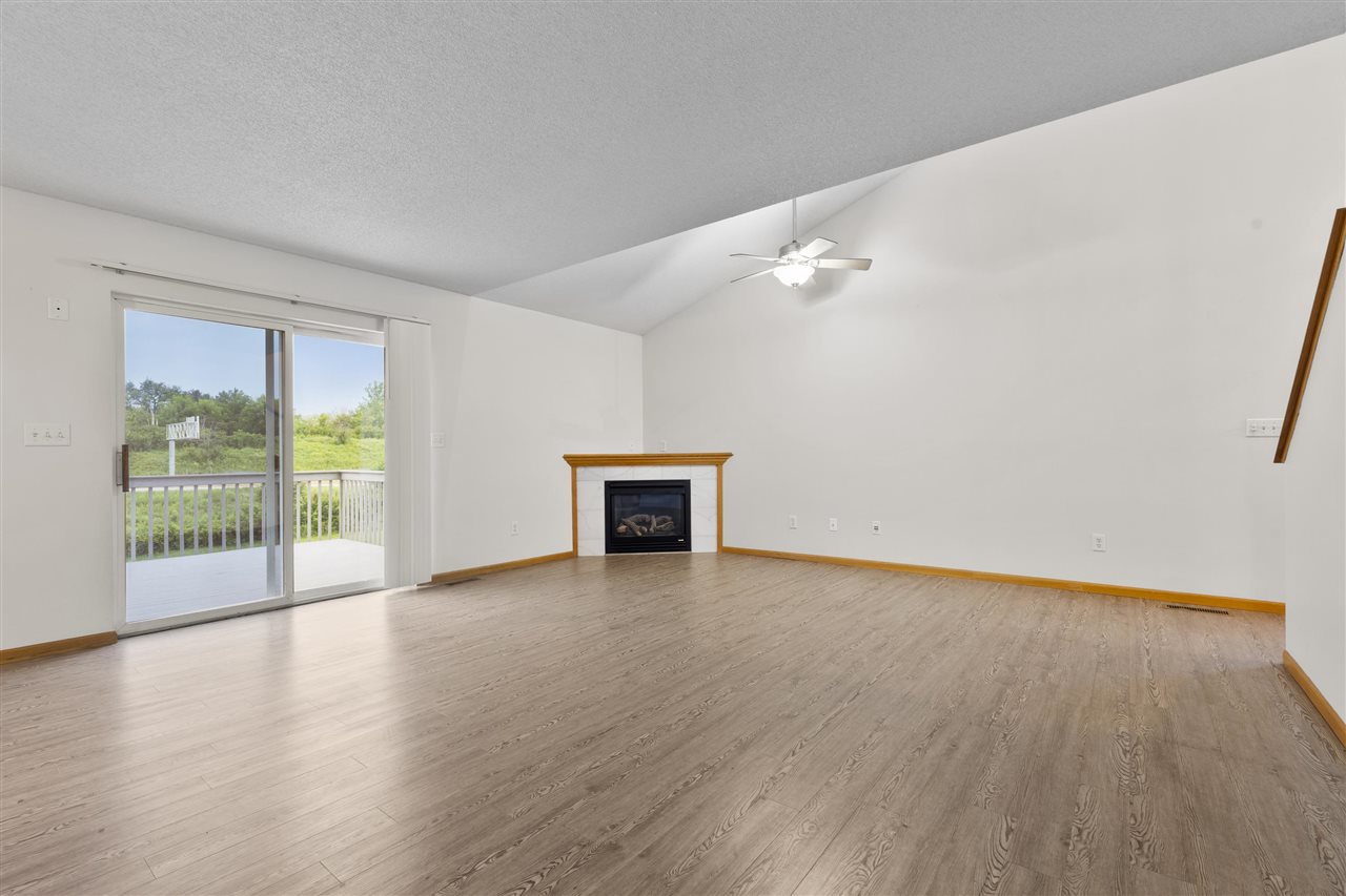 1357 Ozark Ridge