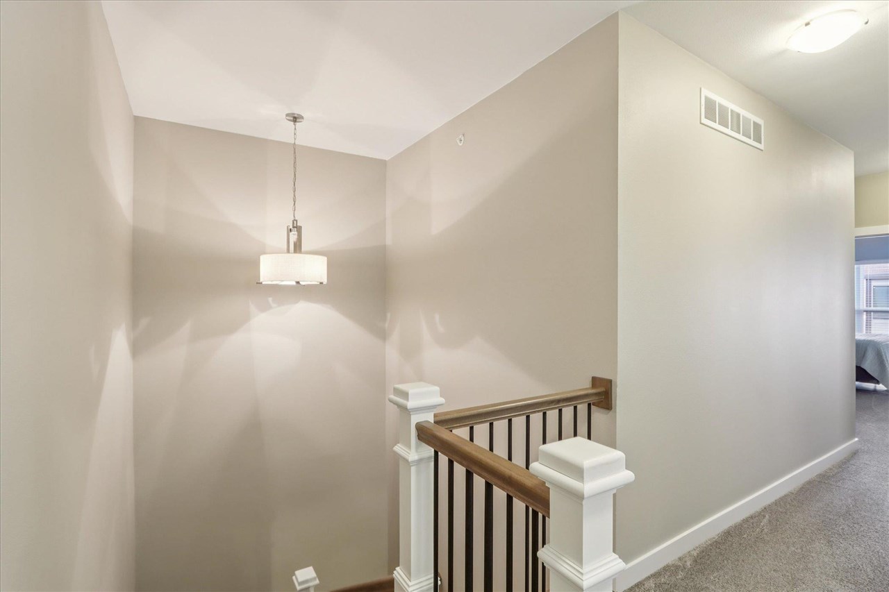 901 E 2nd Ave Unit: 210