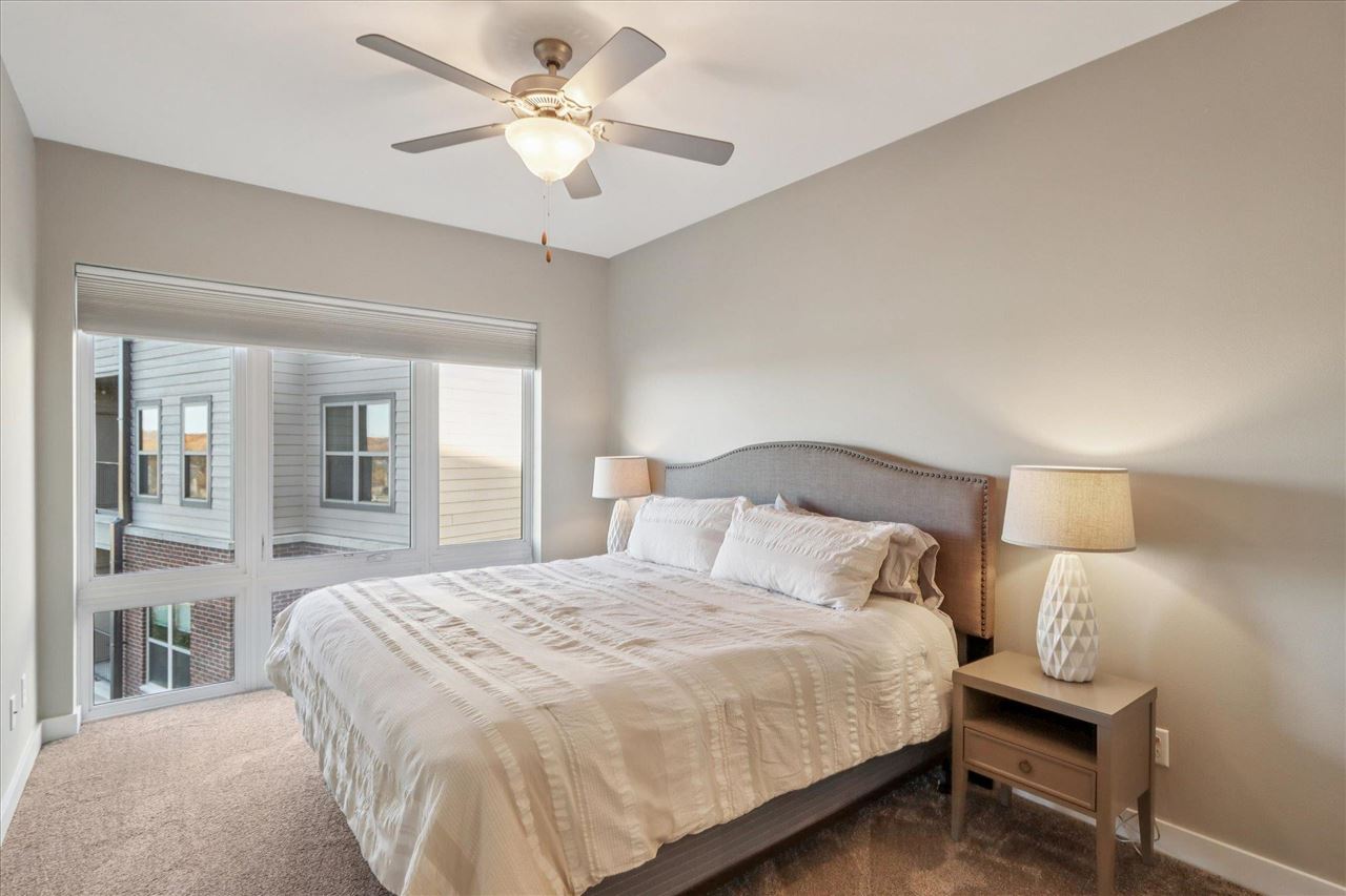 901 E 2nd Ave Unit: 210