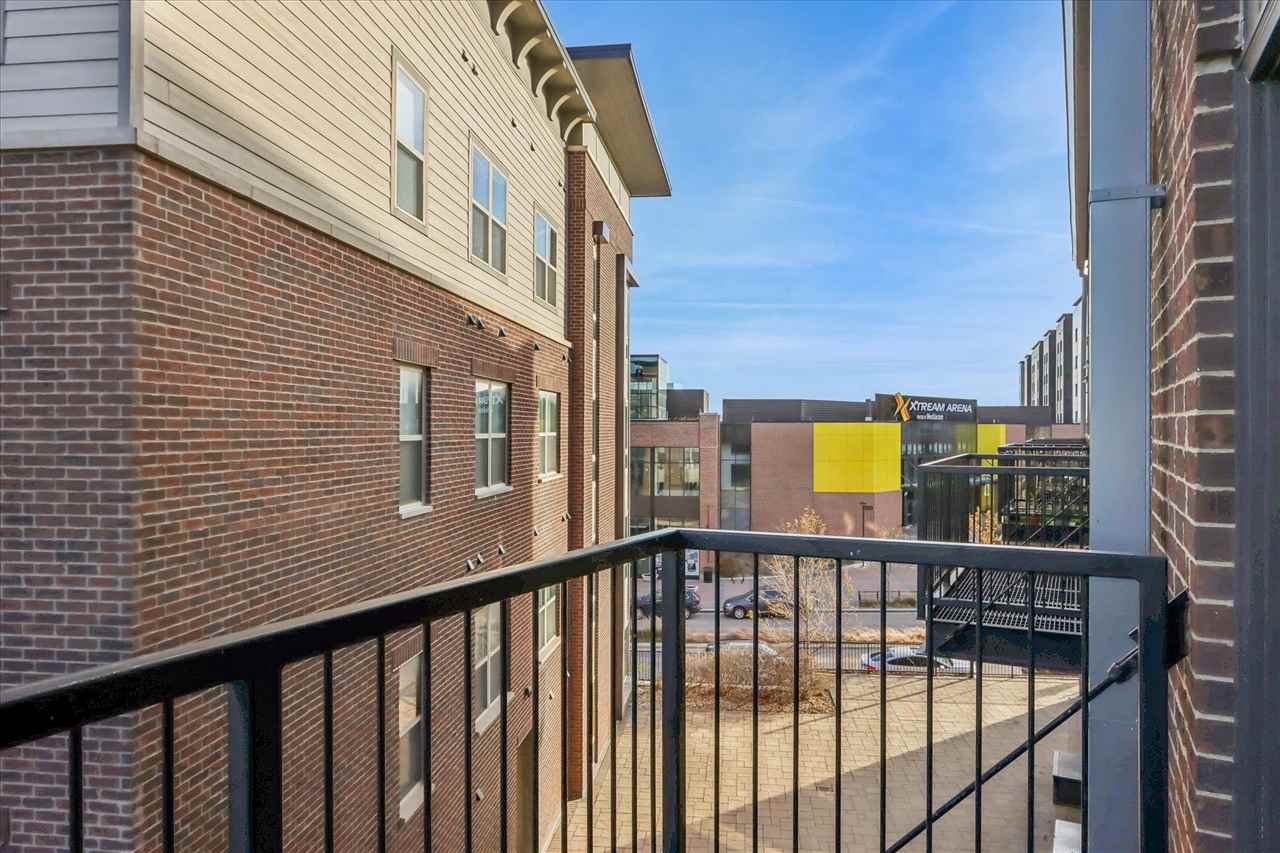 901 E 2nd Ave Unit: 210