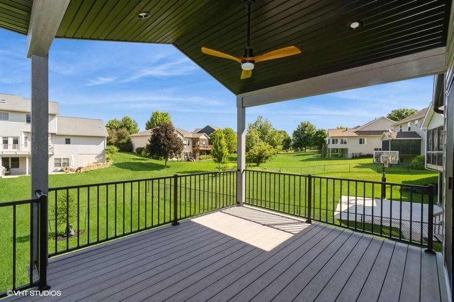 653 Huntington Drive