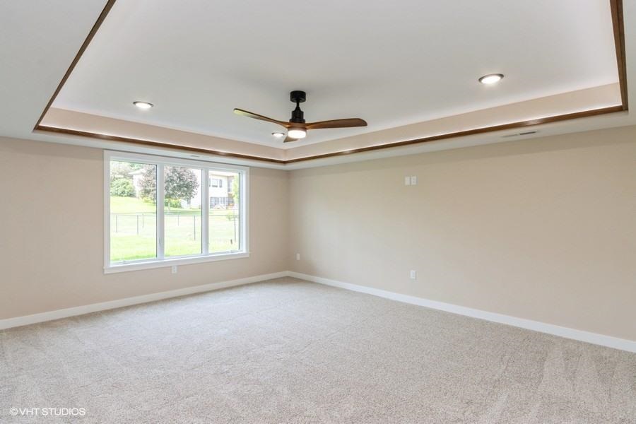 653 Huntington Drive