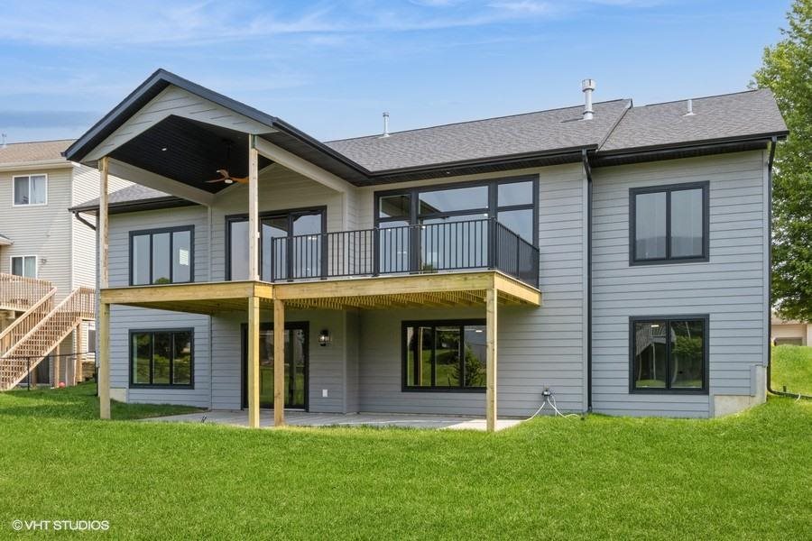 653 Huntington Drive