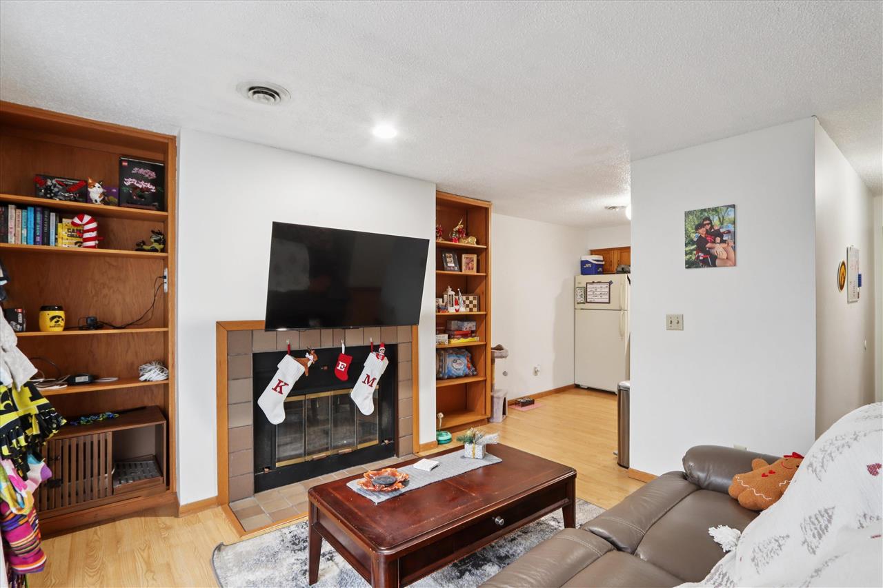 221 River Street Unit: #4