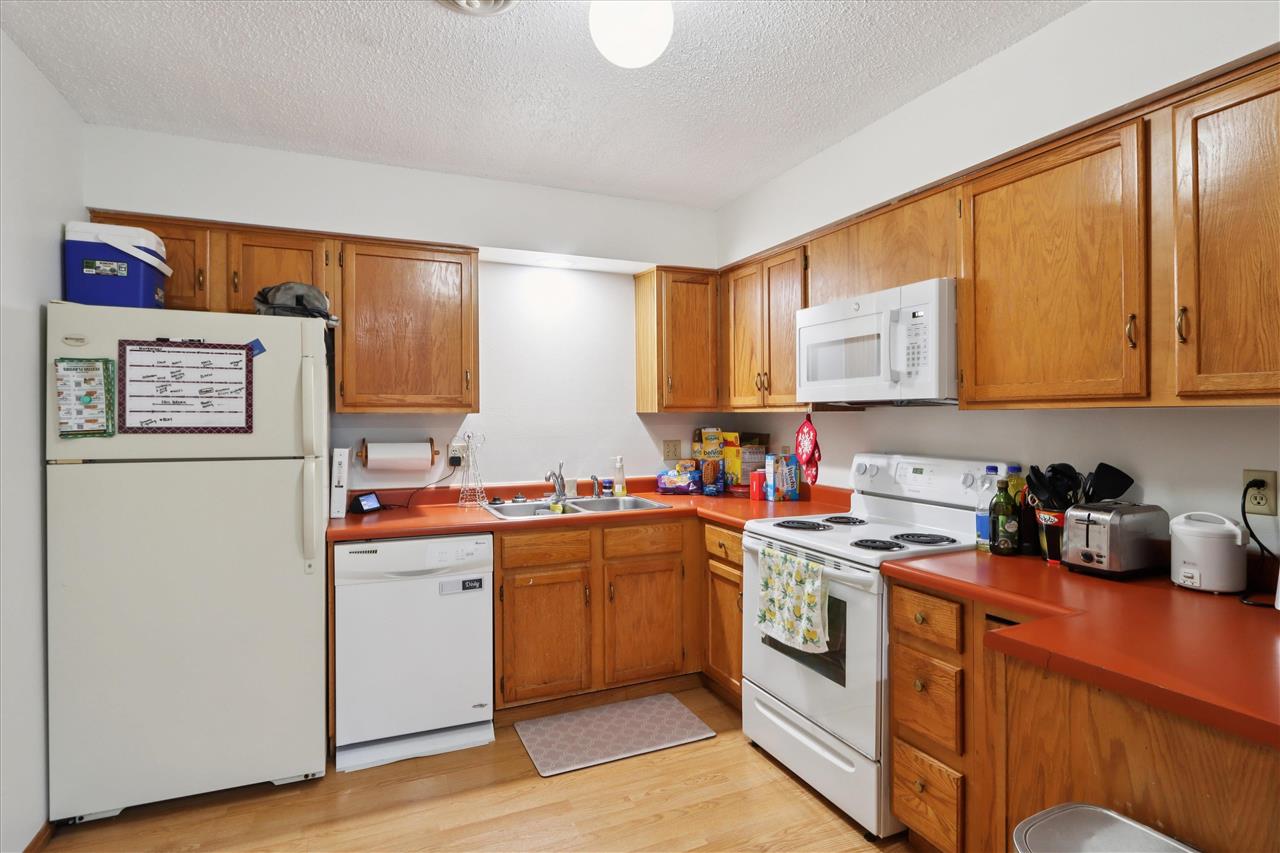 221 River Street Unit: #4