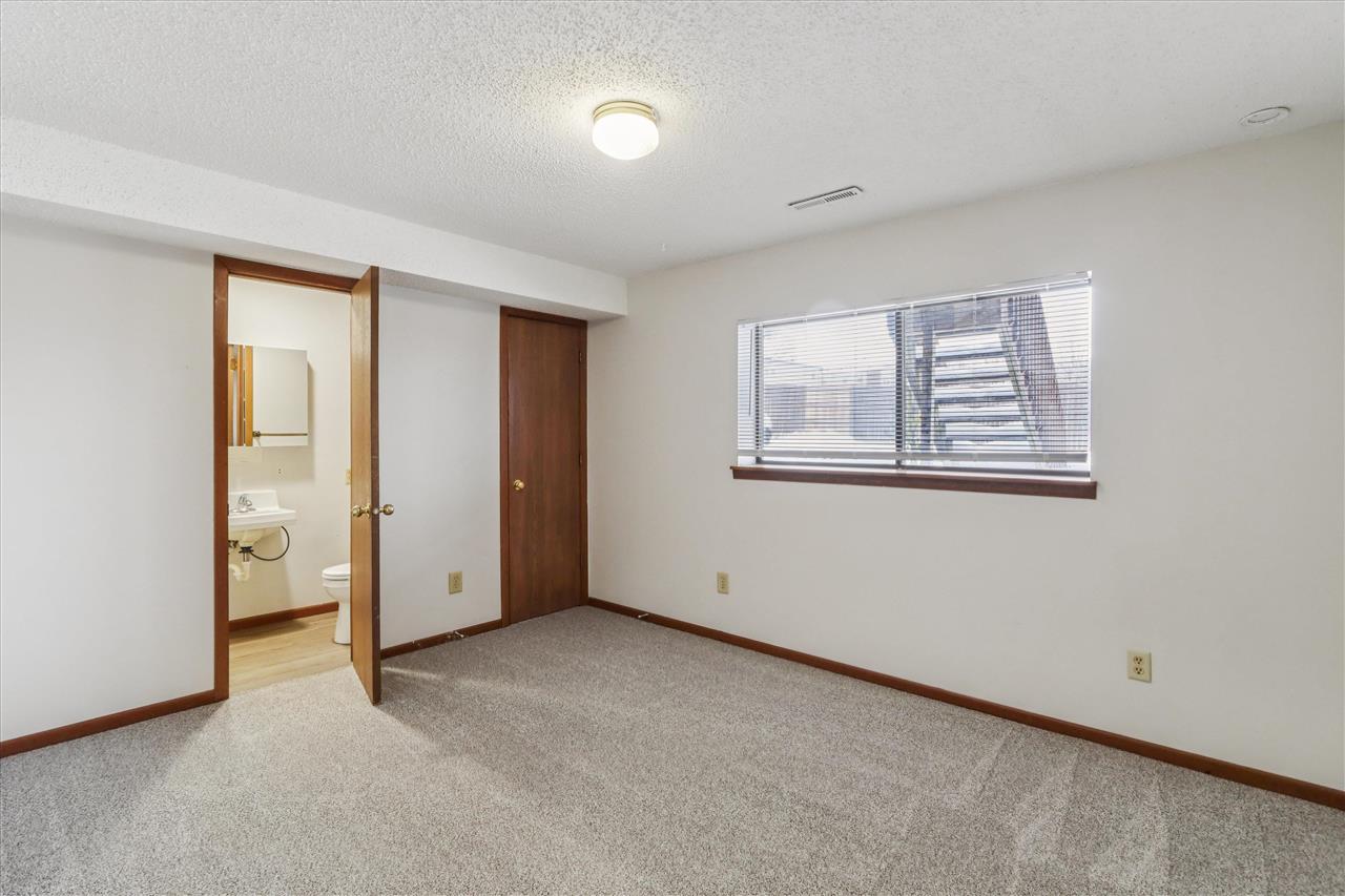 616 Westwinds Drirve