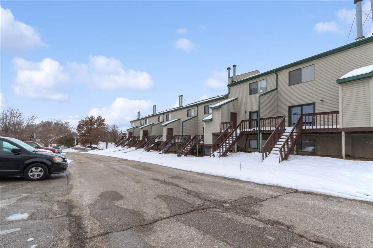 616 Westwinds Drirve