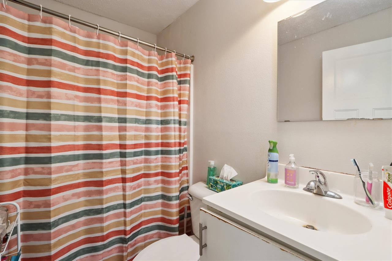 2631 Westwinds Dr Unit: 5